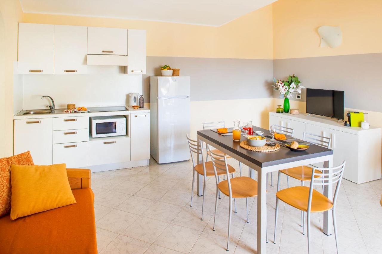 Diano Sporting Apartments Diano Marina Esterno foto