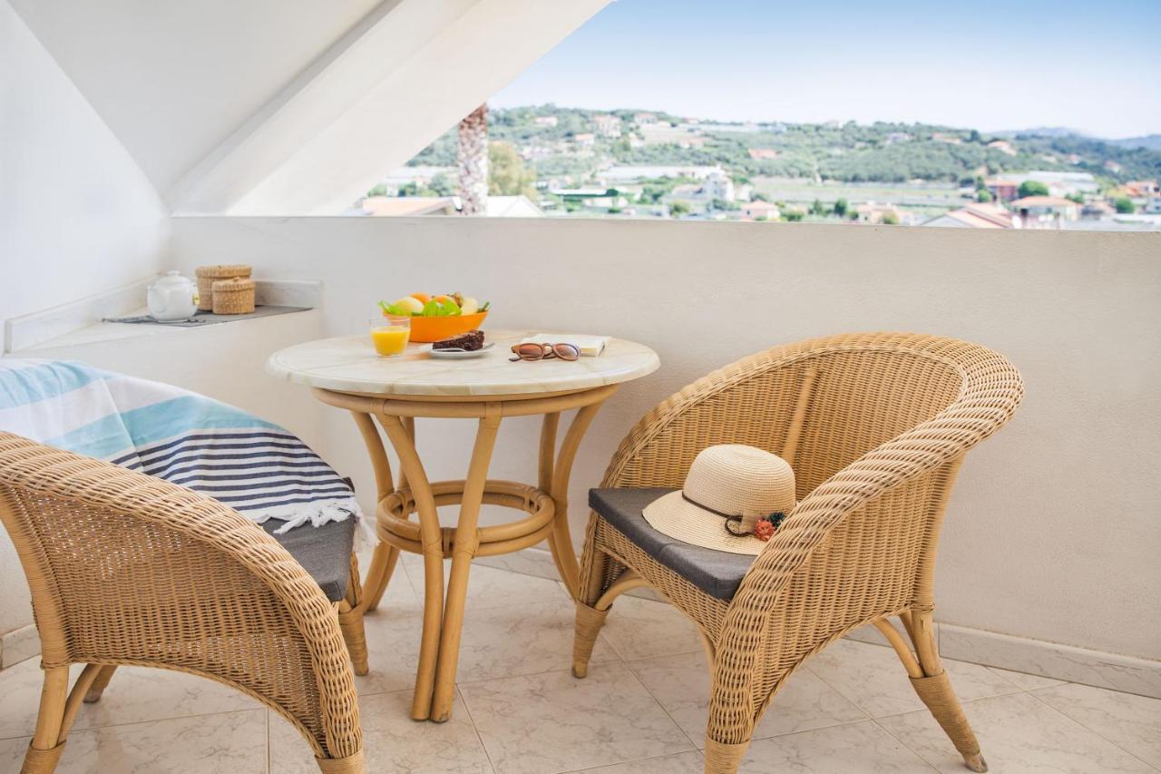 Diano Sporting Apartments Diano Marina Esterno foto